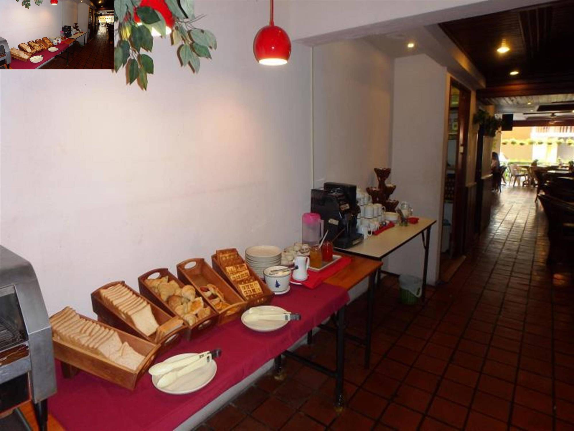 カロン カフェ イン Karon エクステリア 写真